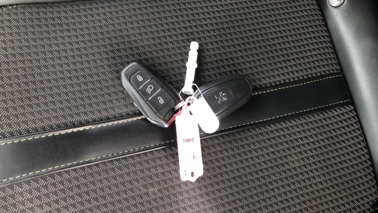 Peugeot 2008 1.2 PureTech 130 GT 5dr Petrol Estate